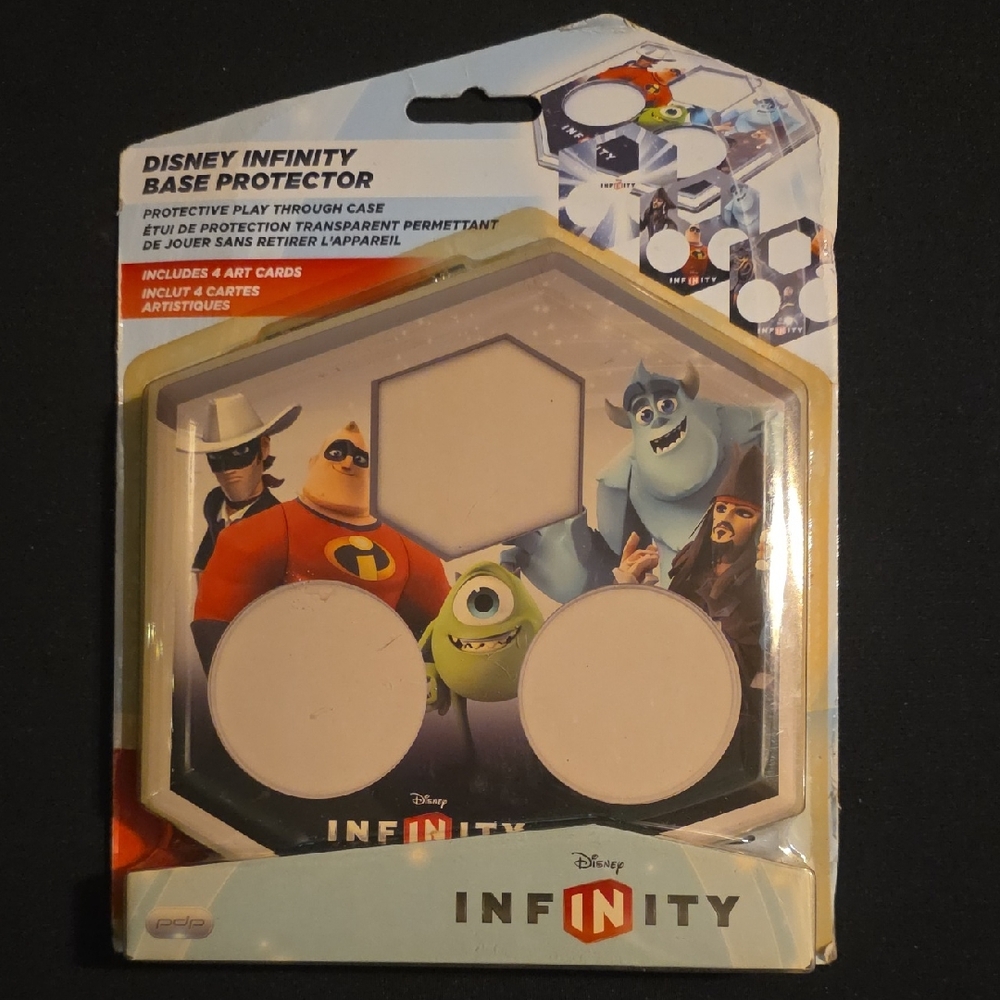Disney Infinity Base Protector with 4 Art Cards